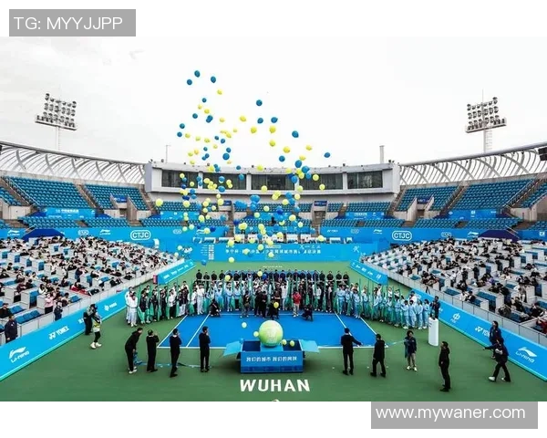 武汉网球队的转型之路与挑战分析探讨其得失与未来发展方向